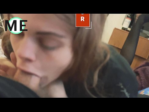 ❤️ Gerklės penis, suplėšytos pėdkelnės ir suplyšę kulniukai malonu susipažinti Seks video prie lt.xxxifuck.ru ❌❤