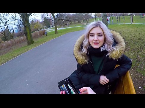 ❤️ Už pinigus nuryja karštą nepažįstamojo spermą - blowjob in the park by Eva Elfie Seks video prie lt.xxxifuck.ru ❌❤